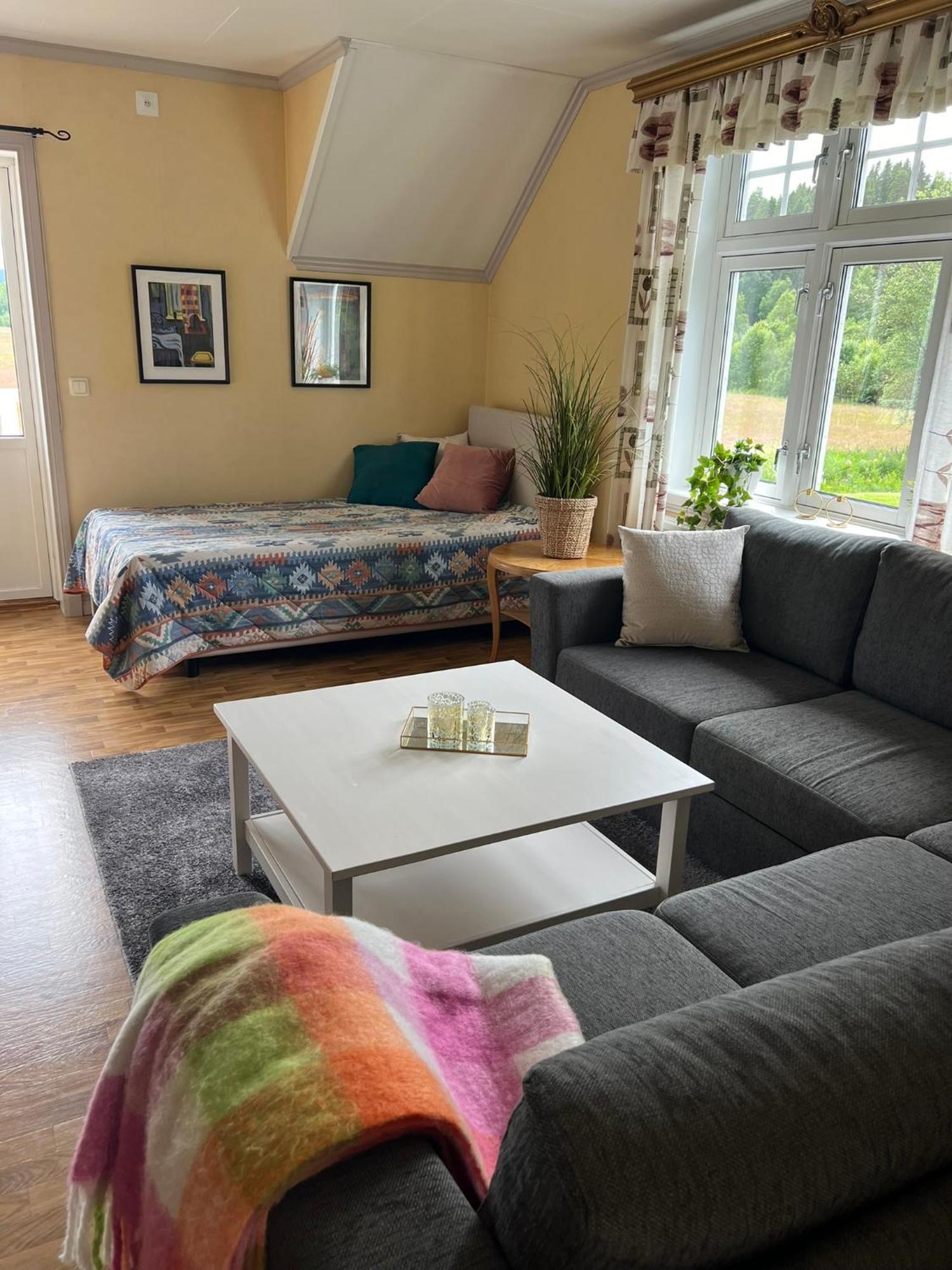 Rosa Huset Osebol Apartment Stollet ภายนอก รูปภาพ
