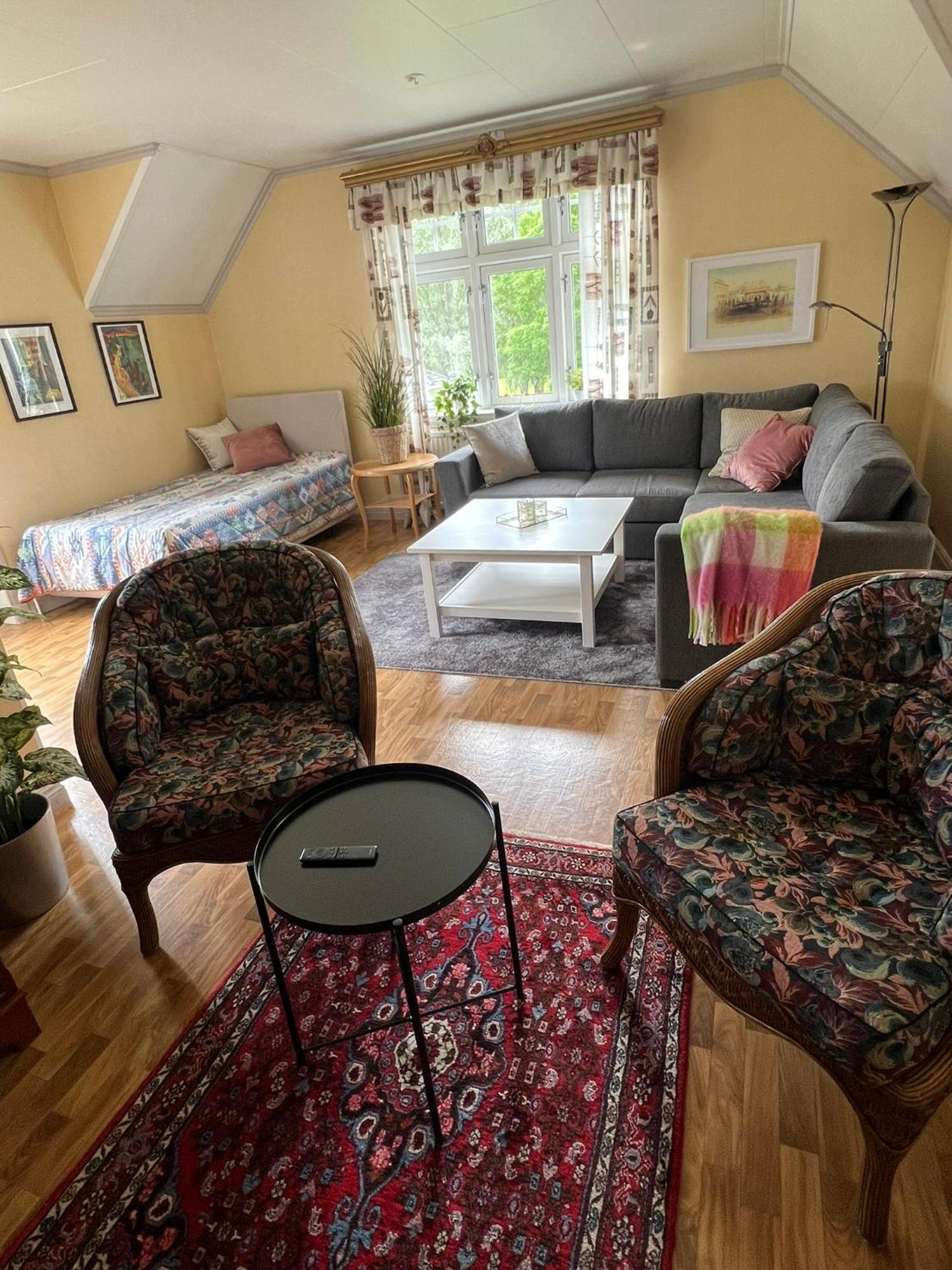 Rosa Huset Osebol Apartment Stollet ภายนอก รูปภาพ