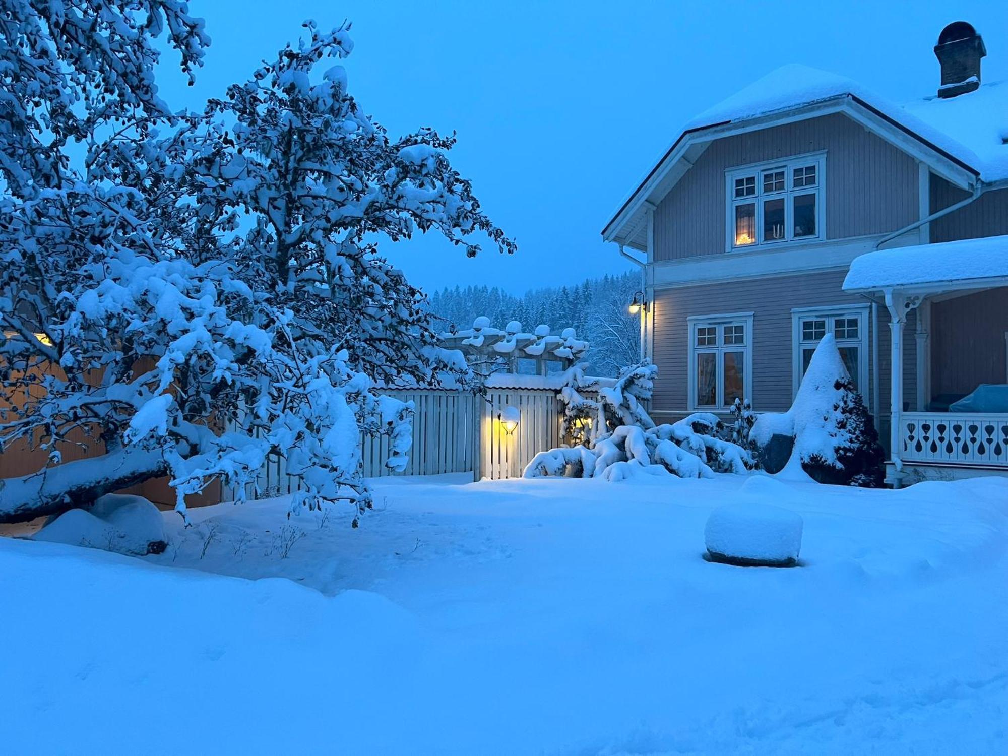 Rosa Huset Osebol Apartment Stollet ภายนอก รูปภาพ